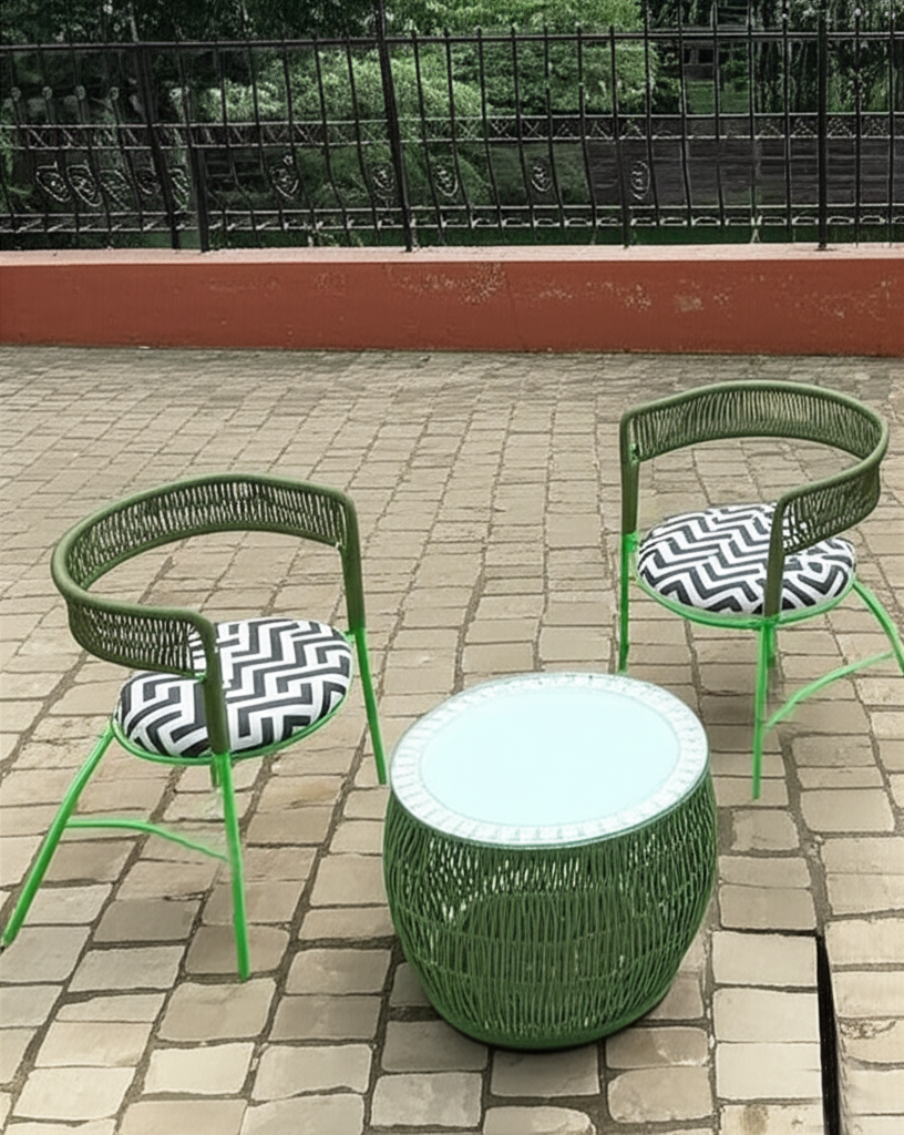 The Canvas Conversation Set