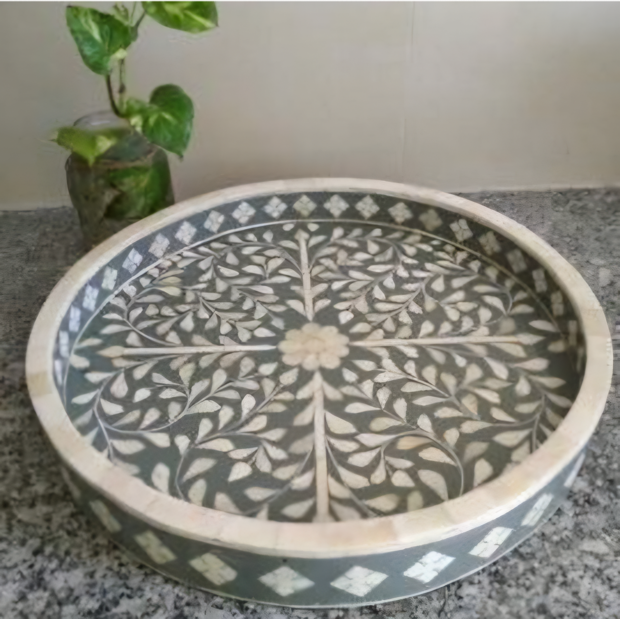 Arabesque Halo Tray